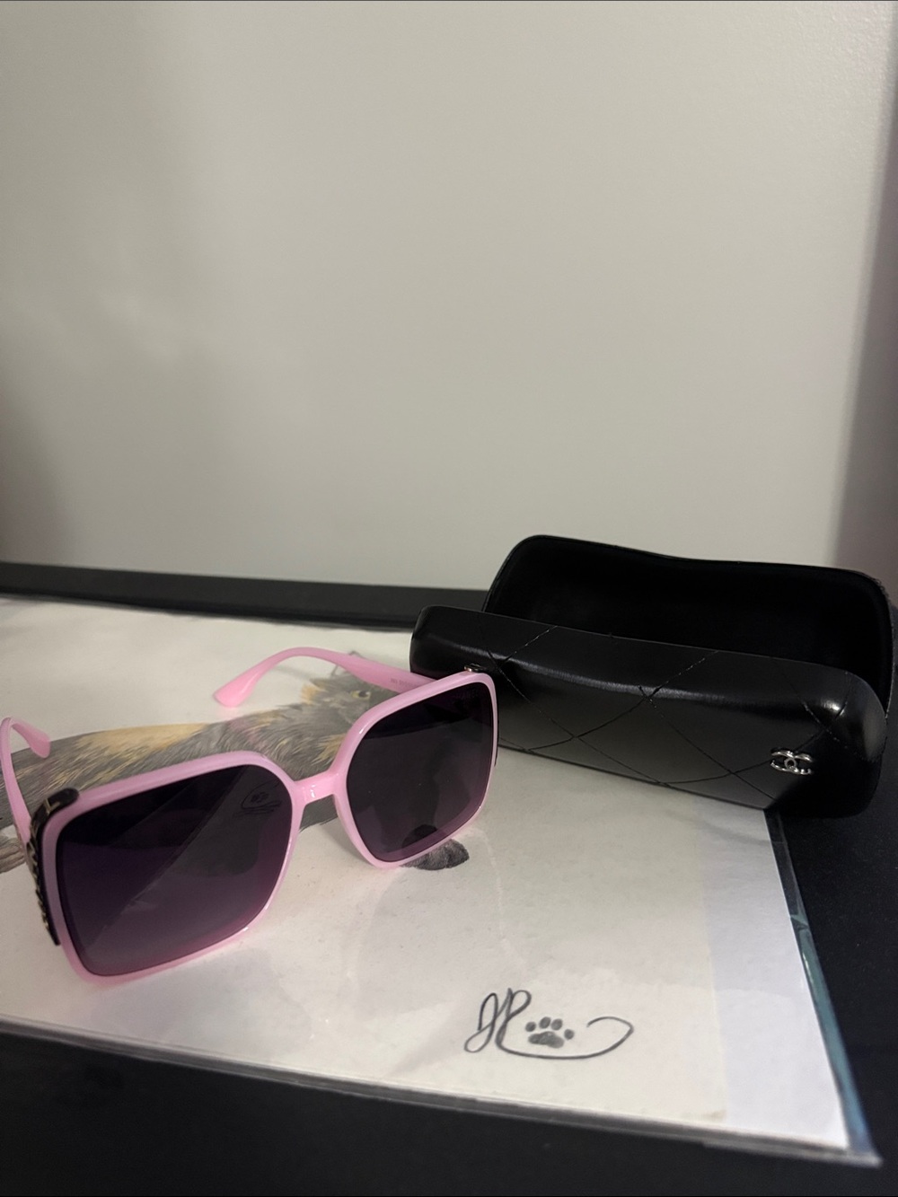 Handmade, Boutique Made - Luxe Pink Sunglasses - Picture 2 of 4